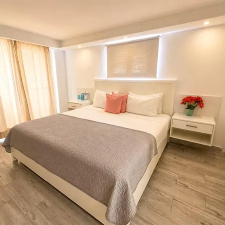 Villa Blanca Beach Club-2